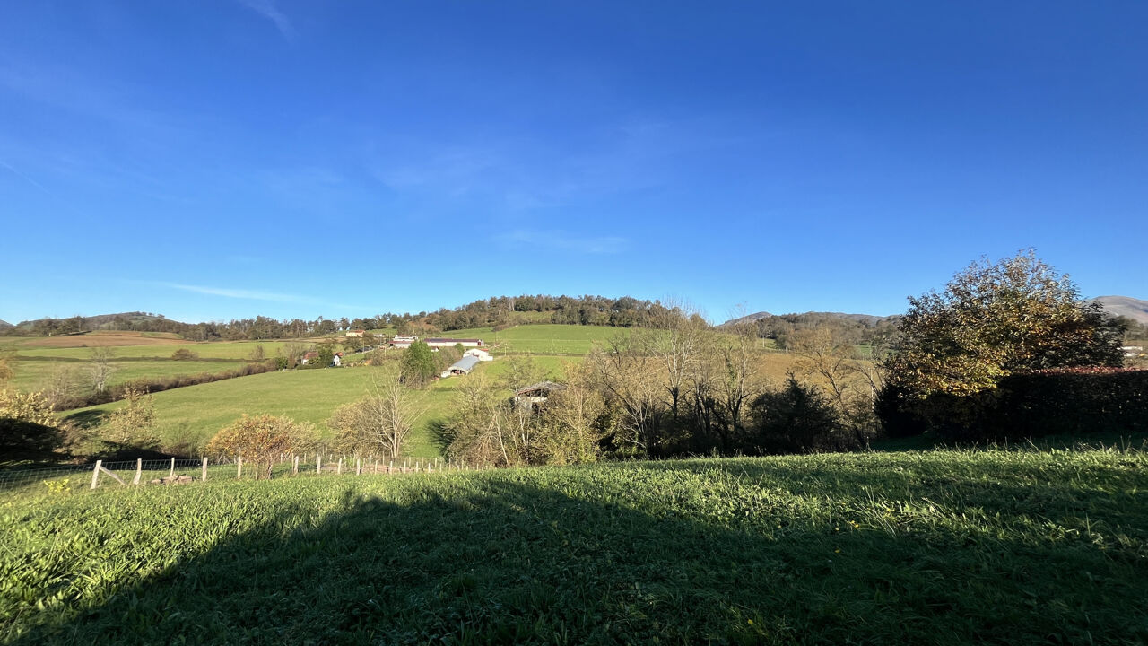 terrain  pièces 1891 m2 à vendre à Saint-Jean-le-Vieux (64220)