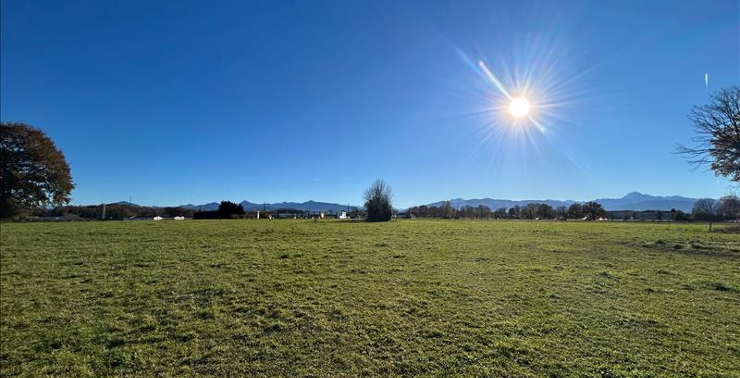 Terrain à bâtir de 0 pièces principales — photo 1