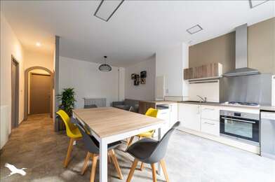 Appartement 4 pièces 265000 €