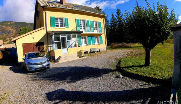 Villa / Maison 12 pièces  à vendre Barcelonnette 04400