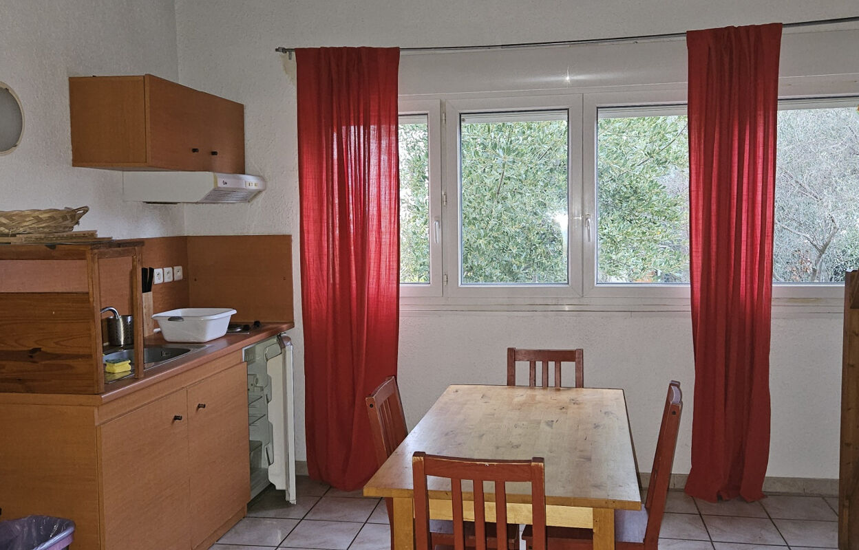 appartement 2 pièces 32 m2 à louer à Nîmes (30900)