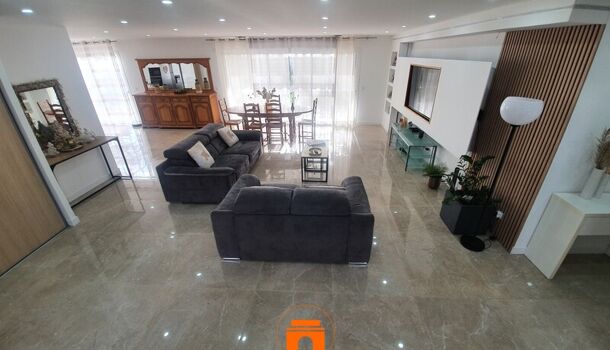 Villa / Maison 5 pièces  à vendre Montélimar 26200