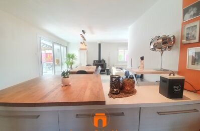 vente maison 235 000 € à proximité de Sauzet (26740)