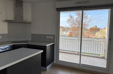 appartement 3 pièces 58 m2 à louer à Lambesc (13410)