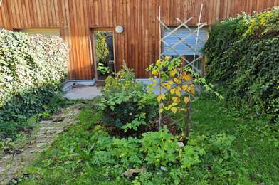 Appartement 5 pièces 275600 €