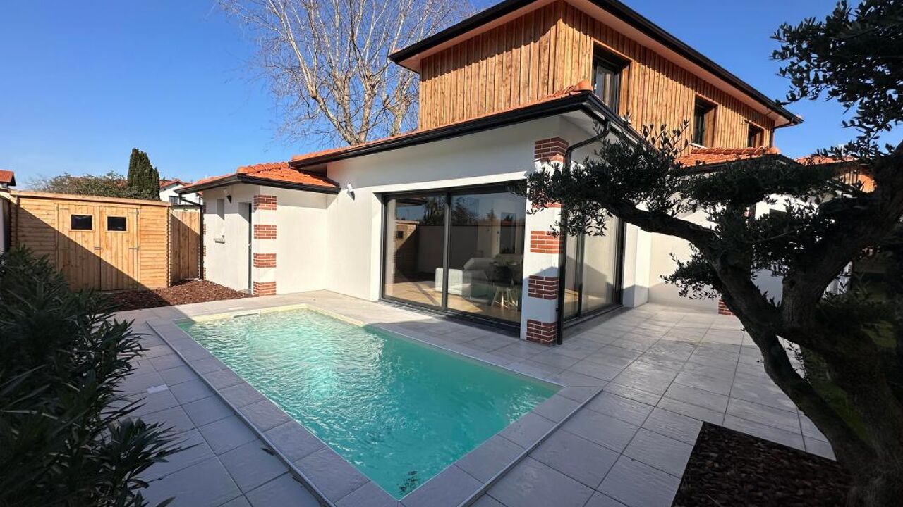 maison 5 pièces 130 m2 à vendre à Gujan-Mestras (33470)