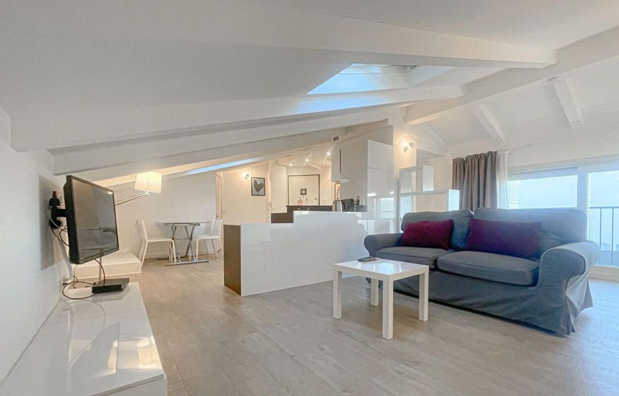 appartement 2 pièces 65 m2 à vendre à Cannes (06400)