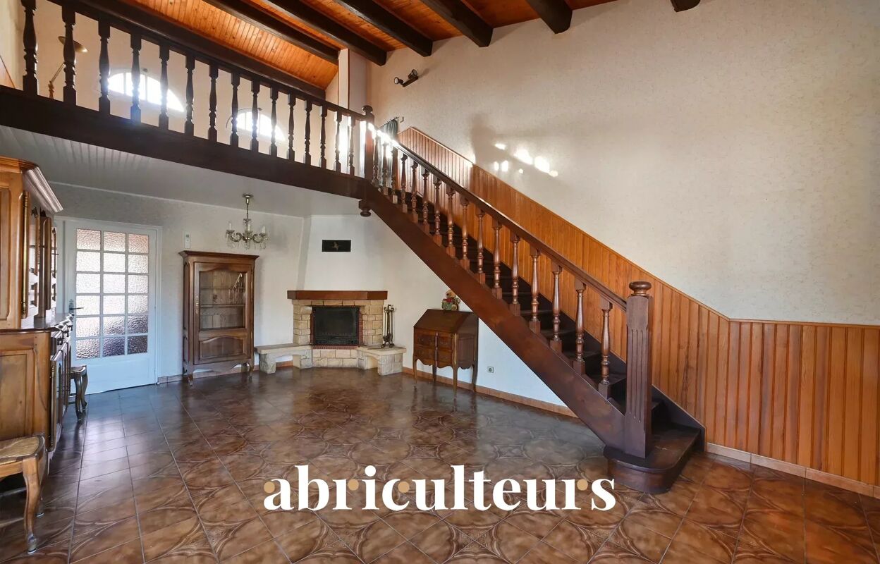 maison 5 pièces 122 m2 à vendre à Aimargues (30470)