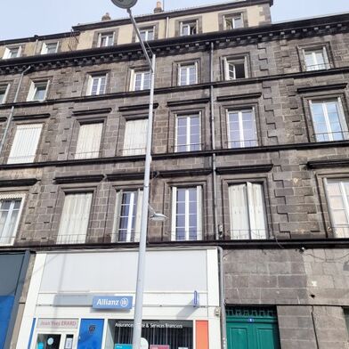 Appartement 3 pièces 880 €