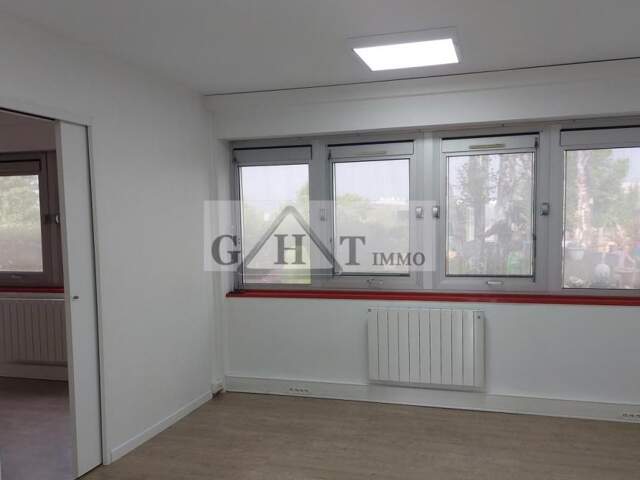 BUREAUX 232 M² A LOUER A MEAUX : — photo du bien
