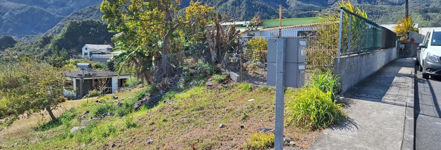 Maison 3 Pièces 67 m² à vendre à Cilaos (97413)