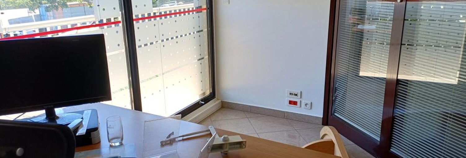 Commerce  116 m² à vendre à Saint-Denis (97400)