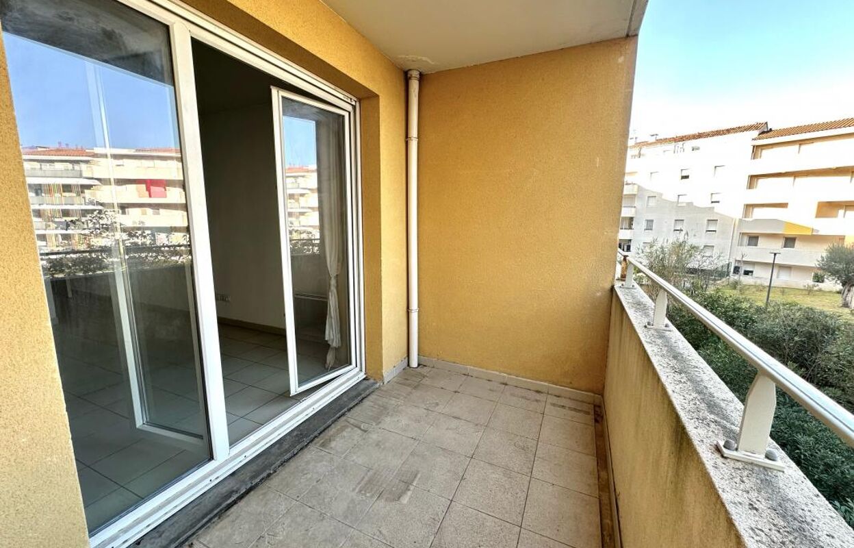 appartement 2 pièces 39 m2 à louer à La Seyne-sur-Mer (83500)