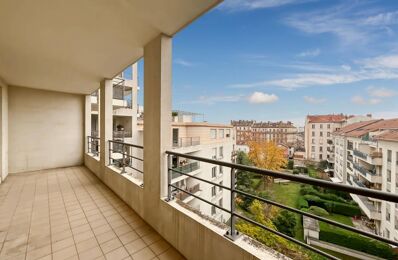 appartement 5 pièces 106 m2 à vendre à Lyon 8 (69008)