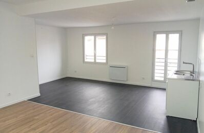 location appartement 850 € CC /mois à proximité de Reims (51100)