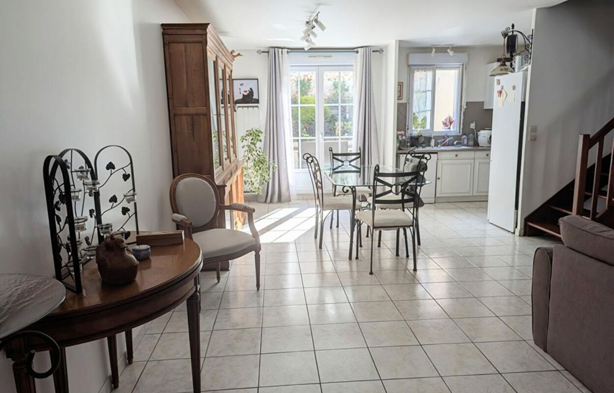 maison 5 pièces 88 m2 à vendre à Saint-Pierre-du-Perray (91280)