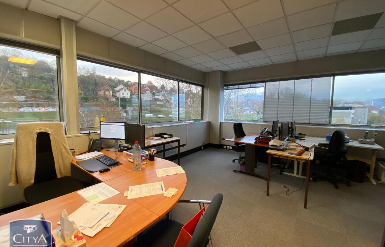 bureau 8 pièces 162 m2 à vendre à Chambéry (73000)