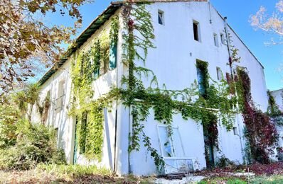 maison 30 pièces 1800 m2 à vendre à Arles (13200)