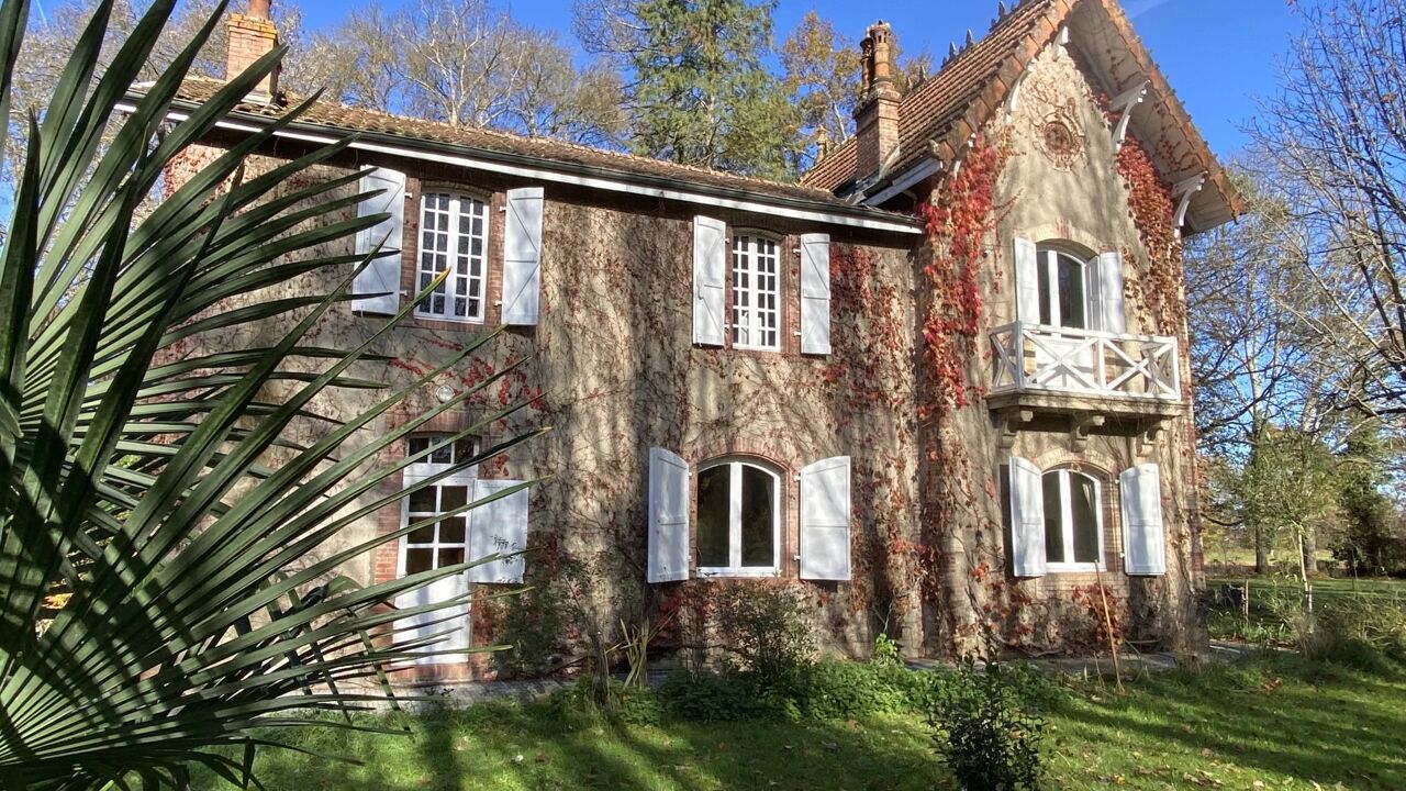 maison 7 pièces 208 m2 à vendre à Ciadoux (31350)