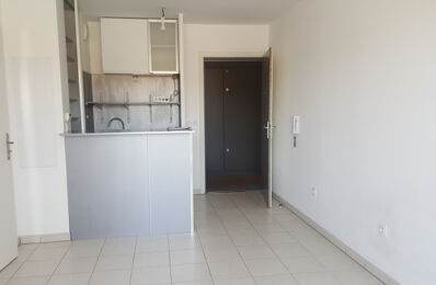 location appartement 636 € CC /mois à proximité de Allauch (13190)