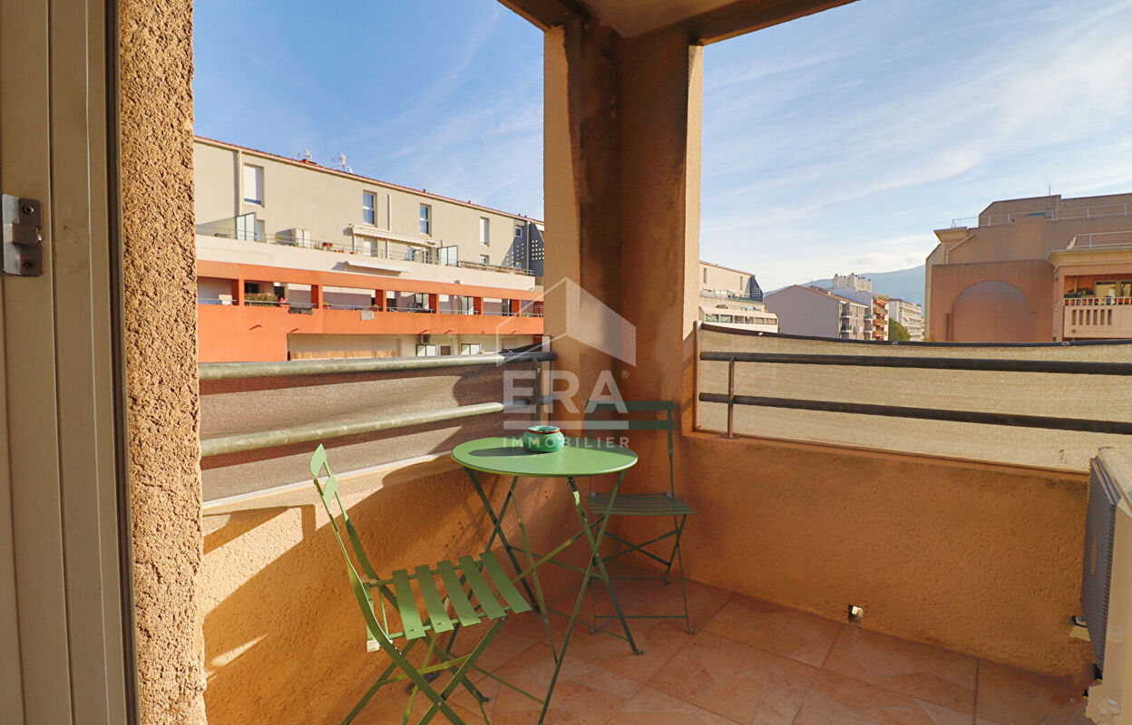 appartement 3 pièces 71 m2 à vendre à Marseille 10 (13010)