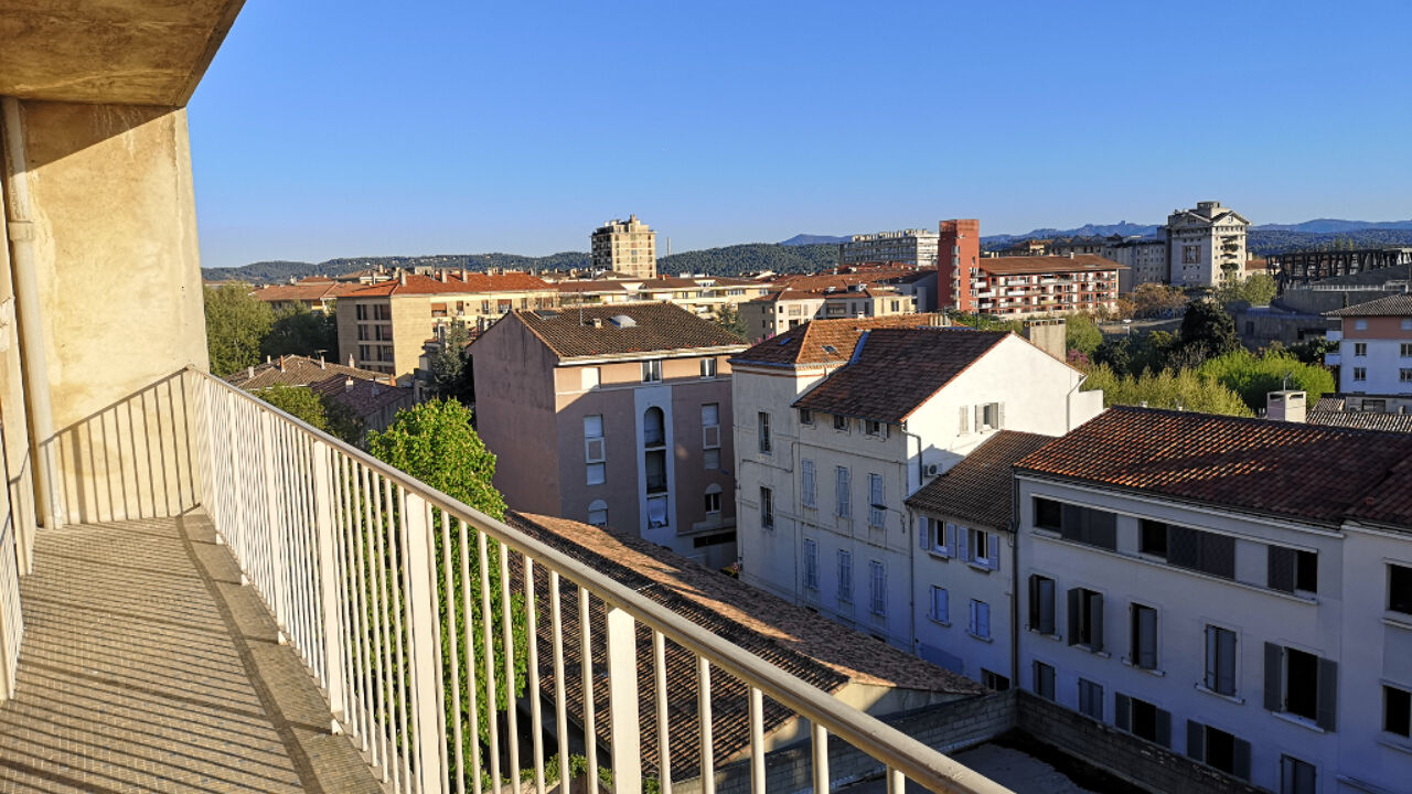 appartement 3 pièces 74 m2 à louer à Aix-en-Provence (13090)