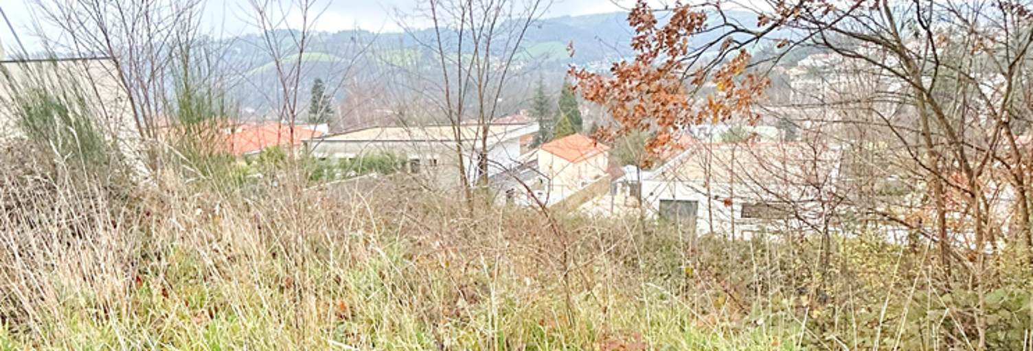 Terrain  679 m² à vendre à Le Chambon-Feugerolles (42500)