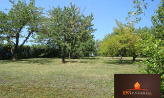 Terrain  715 m² à vendre à Légny (69620)