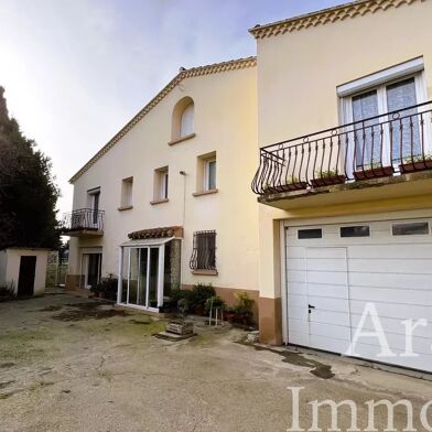 Maison 6 pièces 184 m²