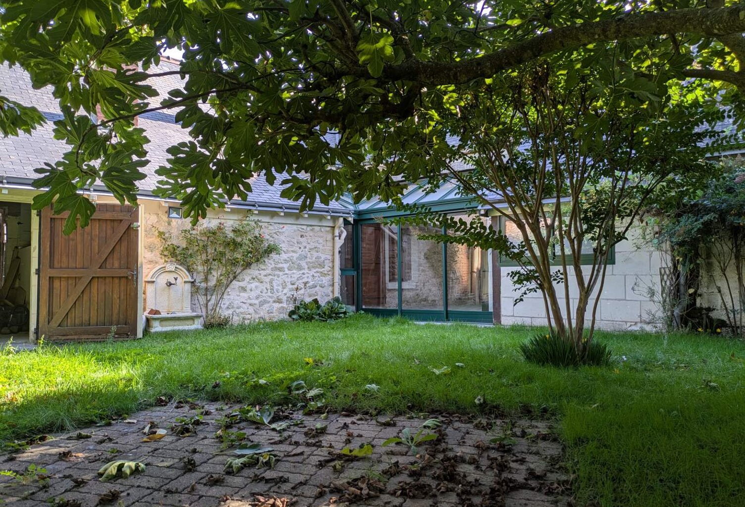 Vente maison 6 pièces 180 m² Sainte-Catherine-de-Fierbois (37800) — photo 1