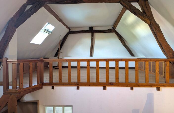 Vente maison 6 pièces 180 m² Sainte-Catherine-de-Fierbois (37800) — photo 5