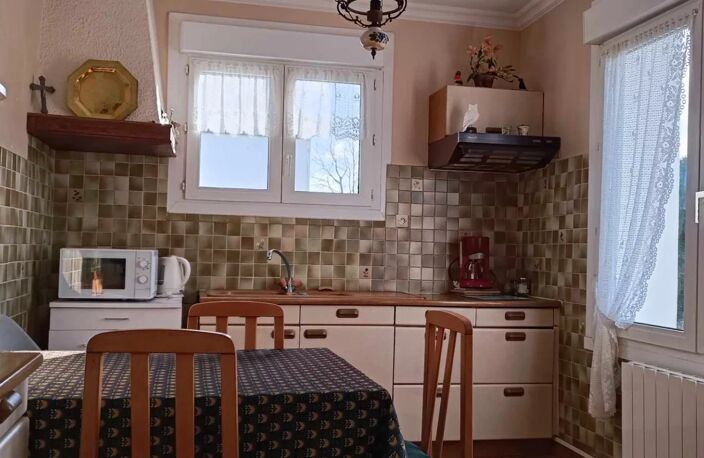 EXCLUSIVITÉ - MAISON 3 CHAMBRES + SOUS SOL. — photo 5