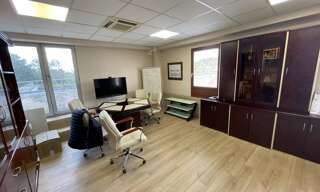 Bureau 8 Pièces 419 m² à louer à Sèvres (92310)