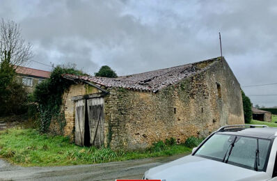 divers  pièces  m2 à vendre à Bazoges-en-Pareds (85390)