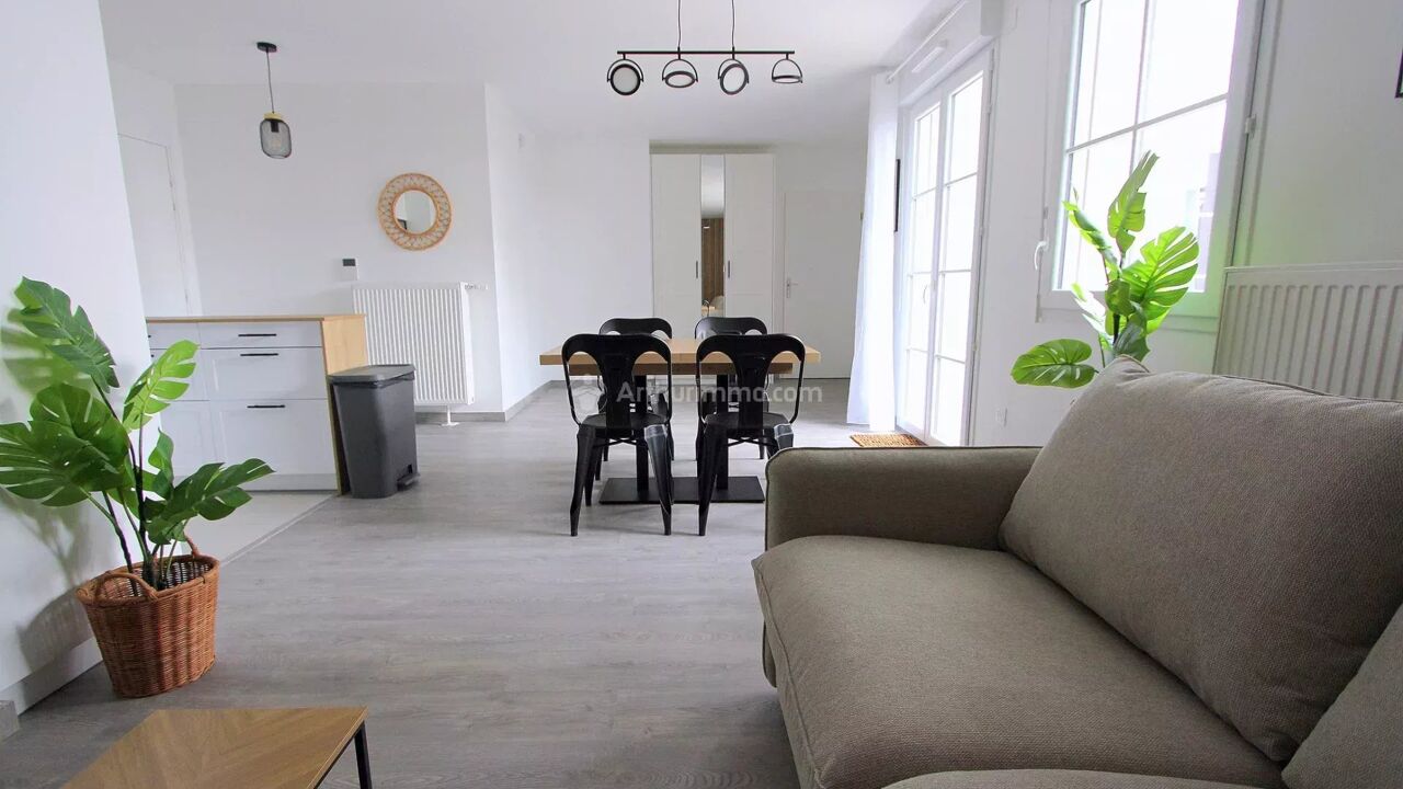 appartement 2 pièces 51 m2 à louer à Serris (77700)