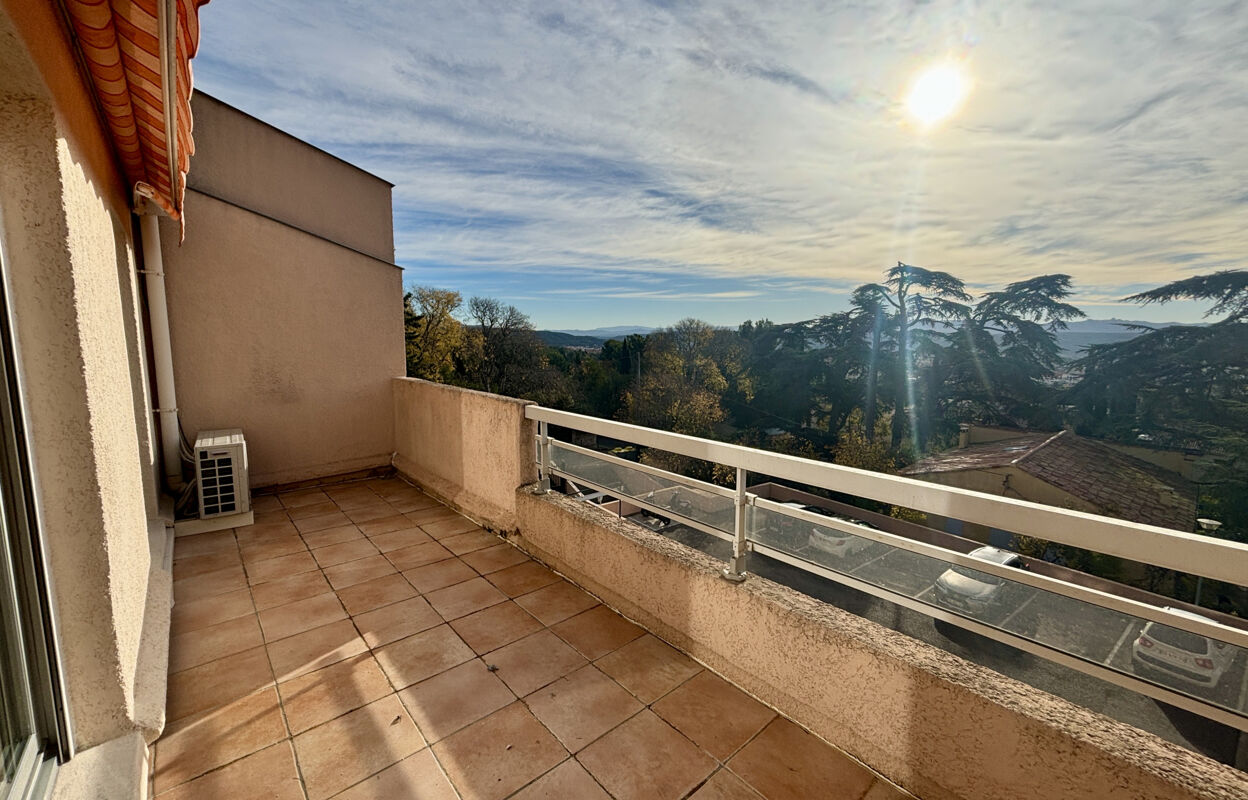 appartement 3 pièces 71 m2 à louer à Aix-en-Provence (13090)