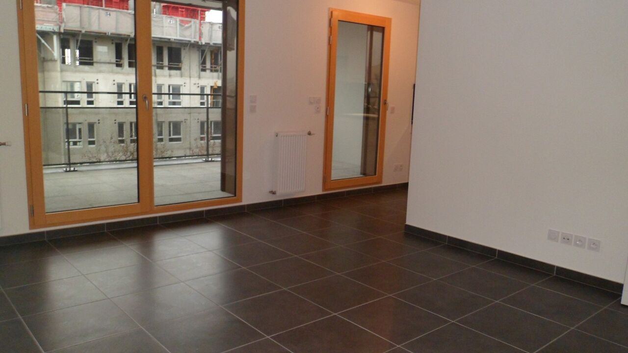 appartement 3 pièces 56 m2 à louer à Lyon 8 (69008)