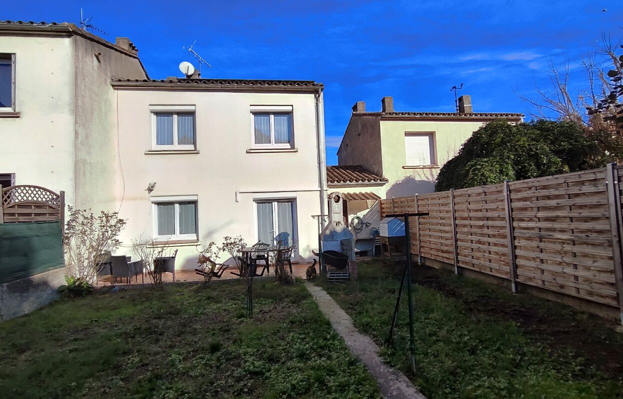 maison 4 pièces 68 m2 à vendre à Villemoustaussou (11620)