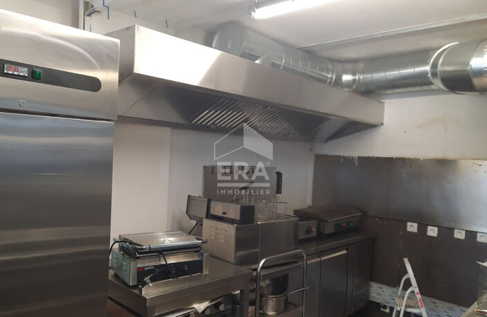 Emplacement exceptionnel face aux plages  Restaurant avec terrasse — photo 4