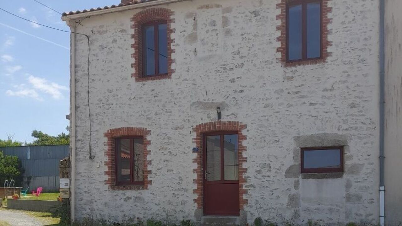 maison 3 pièces 83 m2 à vendre à Saint-Hilaire-de-Clisson (44190)