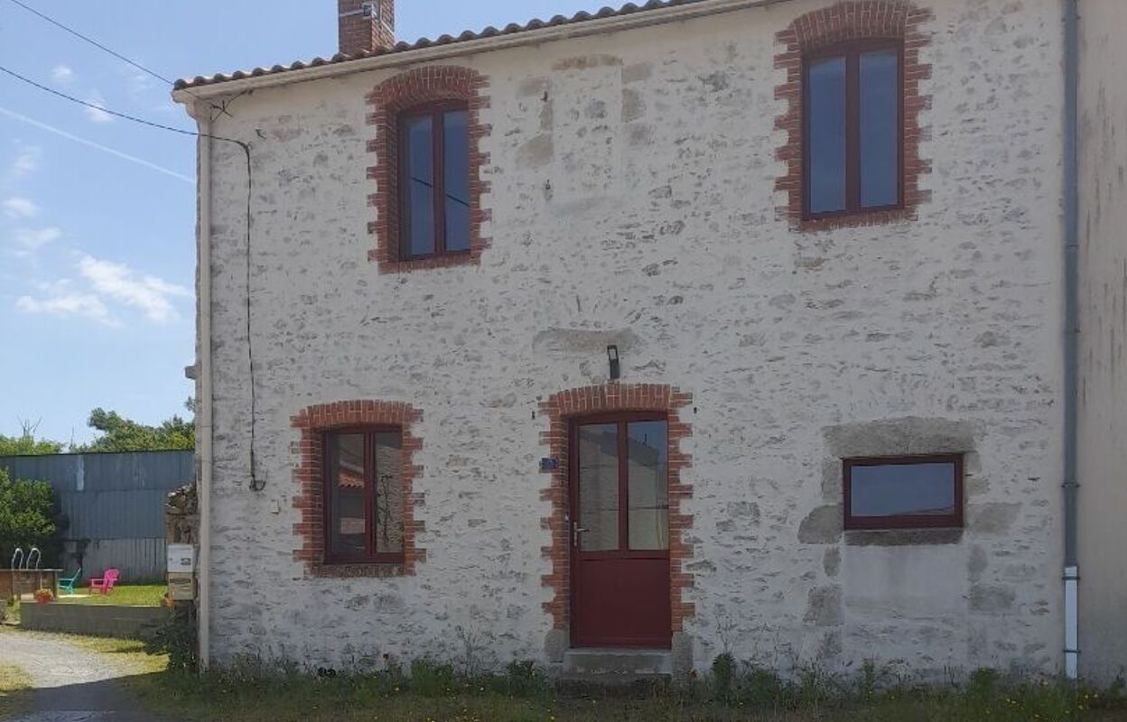 maison 3 pièces 83 m2 à vendre à Saint-Hilaire-de-Clisson (44190)