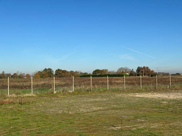 VERDUN Terrain à bâtir — photo du bien