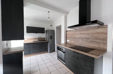 location appartement 650 € CC /mois à proximité de Villeneuve-de-Berg (07170)