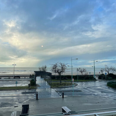 Appartement 5 pièces 501600 €