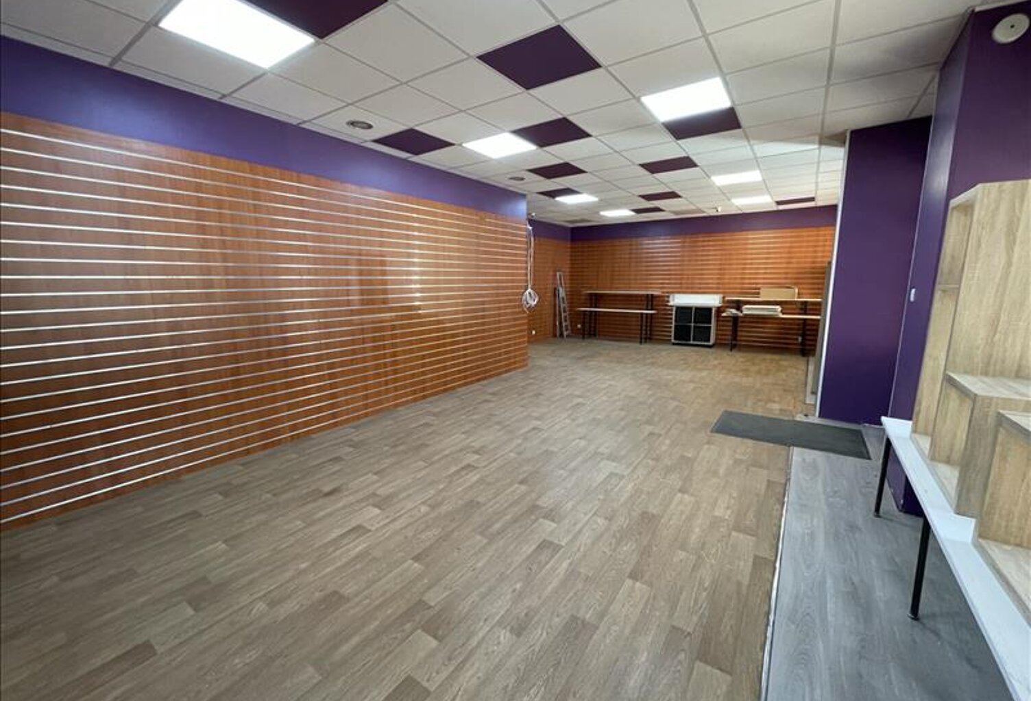 Vente immeuble   Valence (82400) — photo 1