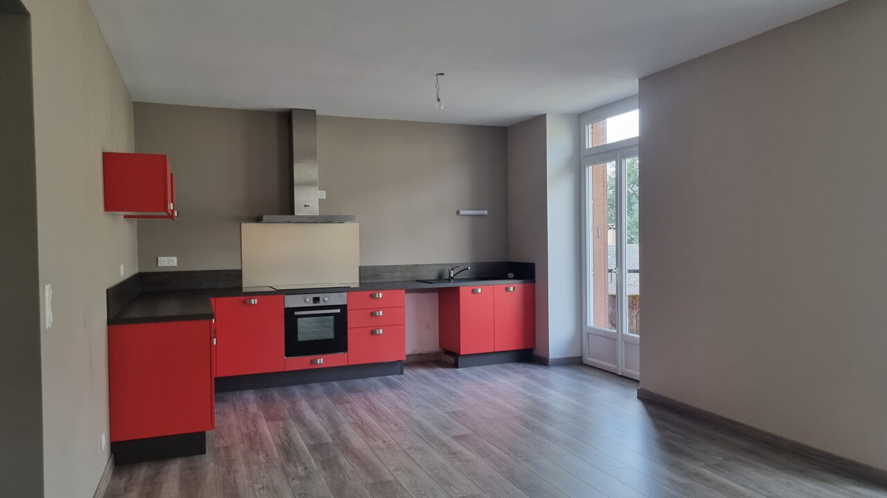 appartement 4 pièces 92 m2 à louer à Saint-Geniez-d'Olt-Et-d'Aubrac (12130)