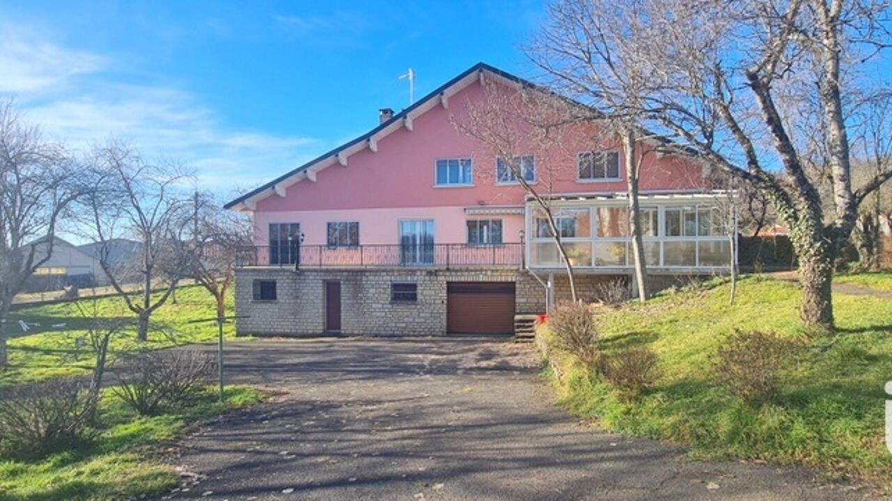 maison 10 pièces 317 m2 à vendre à Crosey-le-Grand (25340)