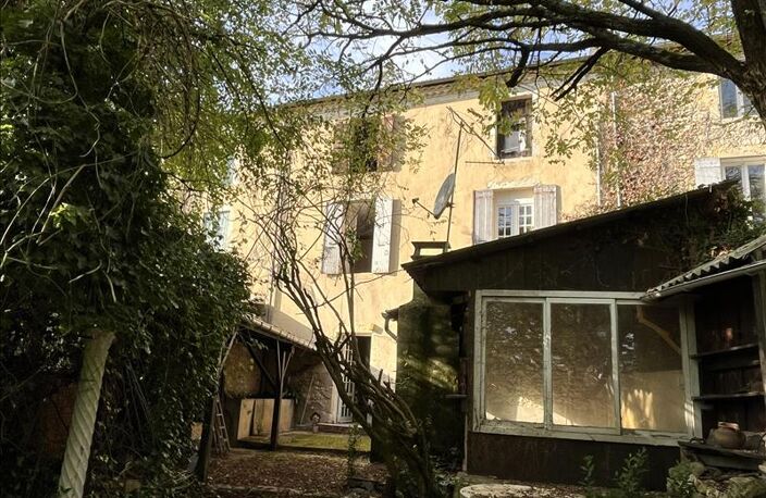 Maison de ville de 6 pièces principales — photo 2