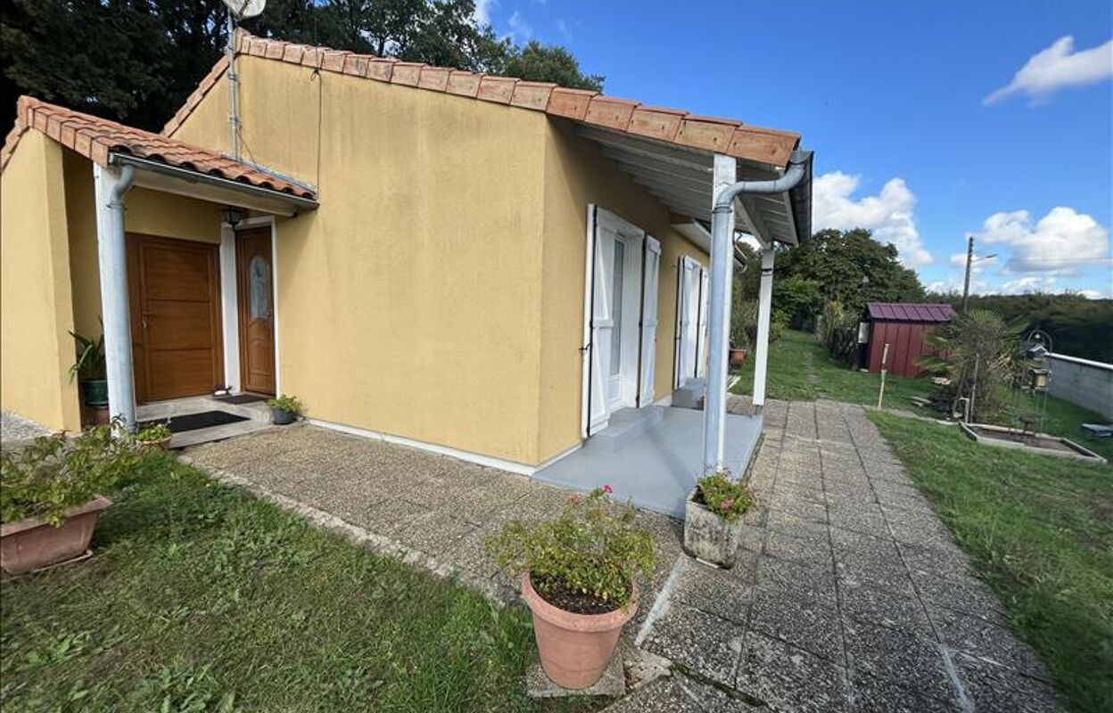 maison 3 pièces 72 m2 à vendre à Taizé-Aizie (16700)