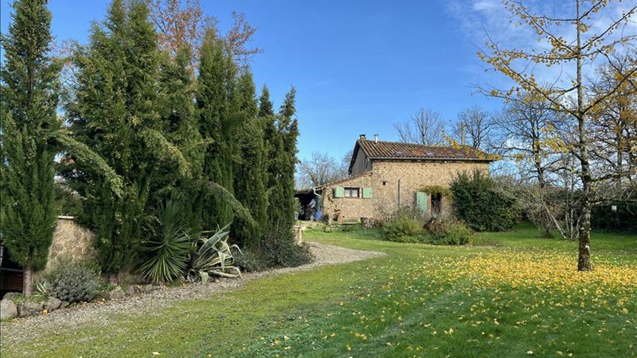 maison 3 pièces 98 m2 à vendre à Rouzède (16220)